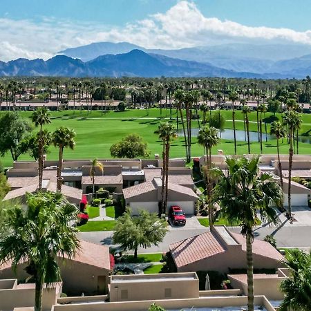 V3859 - Waterfall Hole Palm Desert Exterior photo