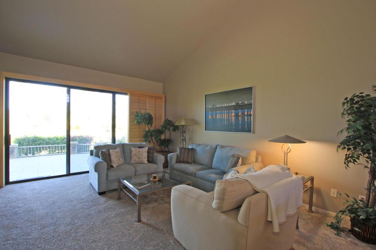 V3859 - Waterfall Hole Palm Desert Exterior photo