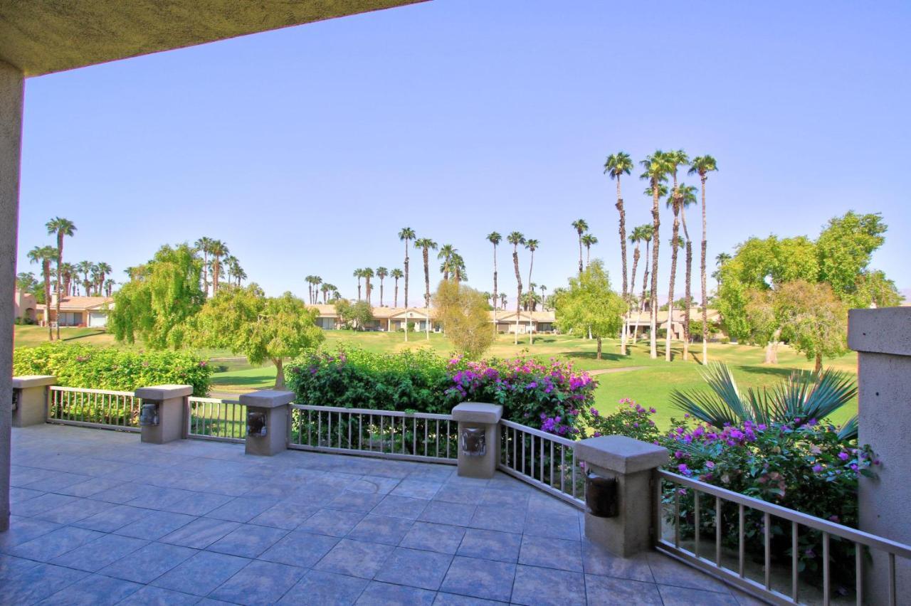 V3859 - Waterfall Hole Palm Desert Exterior photo